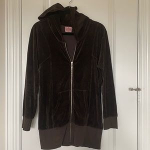 Juicy Couture Dolls of the Valley Velour jacket
